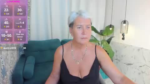 Snapshot of kathy_sunn chatting on 18, 7, 2026 Kathy online show from 18, 7, 2026