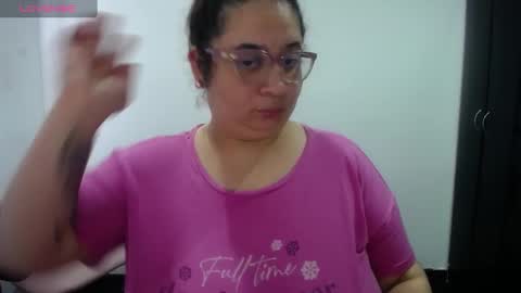 Snapshot of kathybigboobsbbw_ chatting on 23, 2, 2025 kathybigboobsbbw_ online show from 23, 2, 2025
