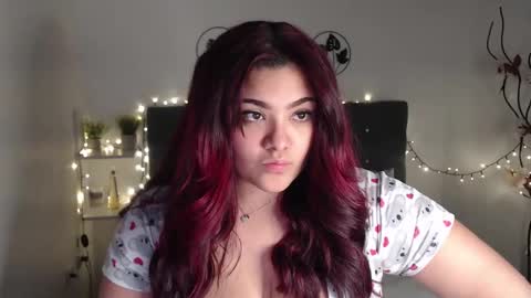 kathygonzalez_ online show from 11, 1, 2025