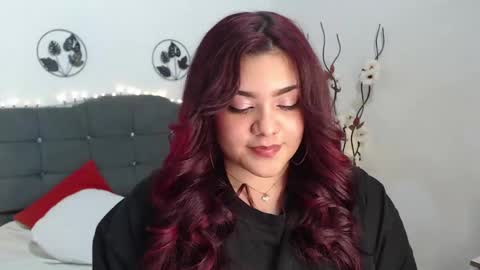 kathygonzalez_ online show from 13, 1, 2025