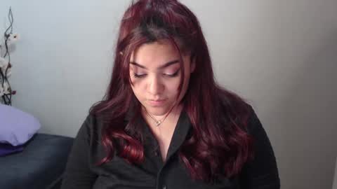 kathygonzalez_ online show from 14, 2, 2025