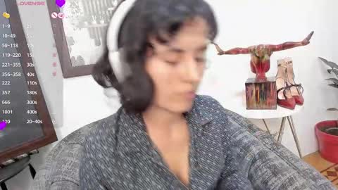 katia_12_ online show from 5, 3, 2025