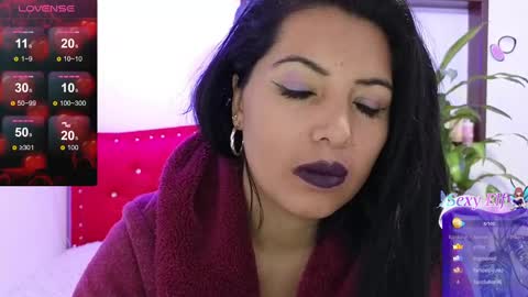 Katia collins online show from 2, 2, 2025