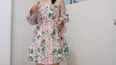. . KATIA . . online show from 9, 5, 2026