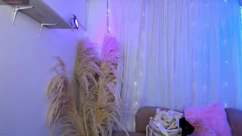 KATIA  online show from 10, 10, 2025