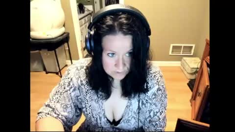 Katie online show from 8, 4, 2026