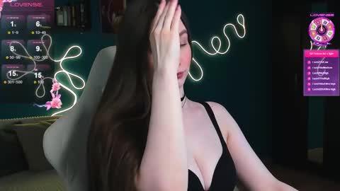 Snapshot of katie_taylorr chatting on 18, 9, 2025 Katie online show from 18, 9, 2025