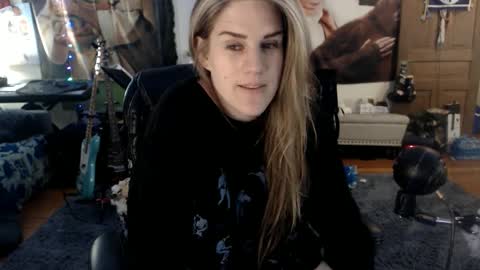 Katie online show from 8, 3, 2025