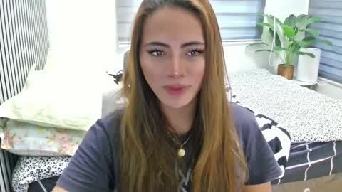 Snapshot of katiefrox_ chatting on 10, 2, 2025 katiefrox  online show from 10, 2, 2025