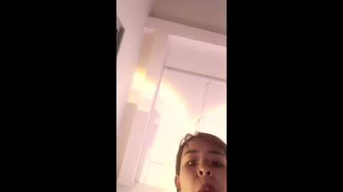 Snapshot of katiie_m chatting on 28, 4, 2026 Katie online show from 28, 4, 2026
