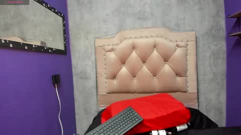 Snapshot of katiie_m chatting on 23, 5, 2026 Katie online show from 23, 5, 2026