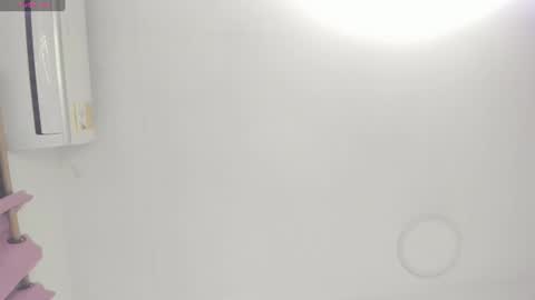 Snapshot of katitaluxury_hot chatting on 8, 7, 2026 katitaluxury_hot online show from 8, 7, 2026
