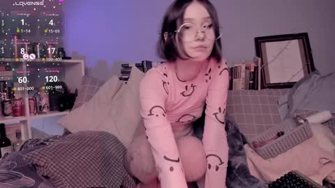 Snapshot of katkittykate chatting on 18, 10, 2025 katkittykate online show from 18, 10, 2025