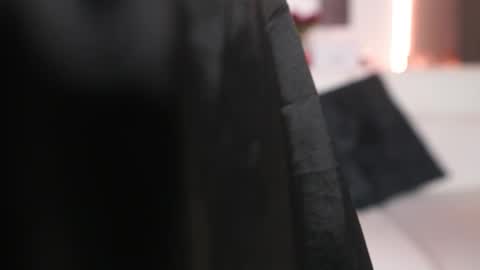 Snapshot of katlyn_martins chatting on 9, 2, 2026 K A T L Y N online show from 9, 2, 2026