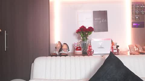 Snapshot of katlyn_martins chatting on 17, 2, 2026 K A T L Y N online show from 17, 2, 2026