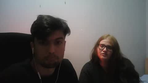 Snapshot of katraxhas chatting on 11, 4, 2026 EMO online show from 11, 4, 2026