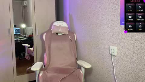 Snapshot of katrin_kristal chatting on 9, 2, 2025 naked in pvt show 100 tk online show from 9, 2, 2025