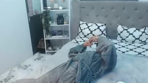 katrinadestroyer online show from 25, 5, 2026