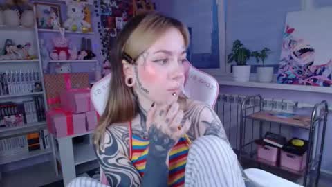 Katrin online show from 1, 11, 2025