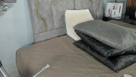 Katerine online show from 10, 1, 2025