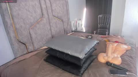 Katerine online show from 7, 3, 2025