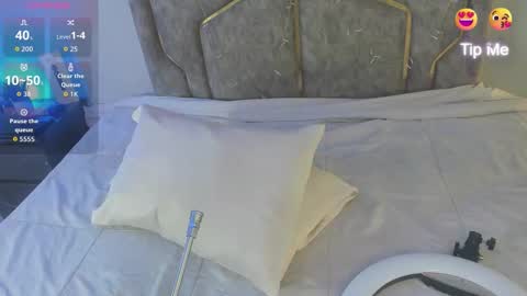 Katerine online show from 4, 2, 2026