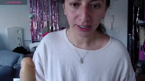 Snapshot of kattie_love chatting on 1, 3, 2025 kattie online show from 1, 3, 2025