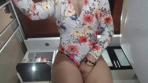 KattleyaGrey online show from 12, 9, 2025