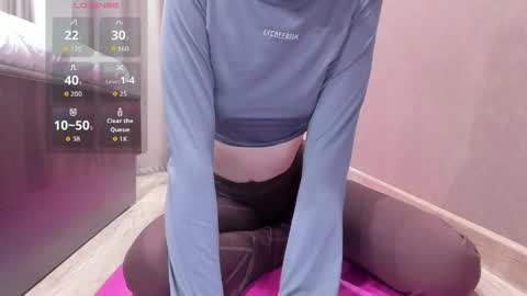 Snapshot of katty_blondy chatting on 21, 3, 2026 katty_blondy online show from 21, 3, 2026