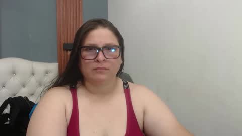 Snapshot of katty_findom_ chatting on 27, 5, 2026 katty online show from 27, 5, 2026
