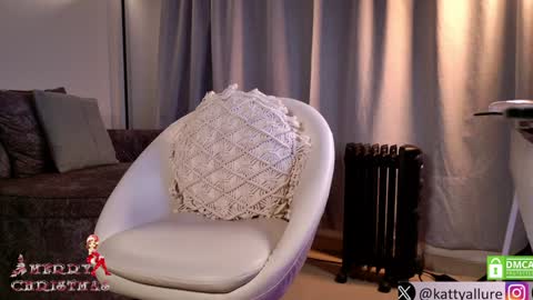 Snapshot of kattyallure chatting on 2, 1, 2025 Katty online show from 2, 1, 2025