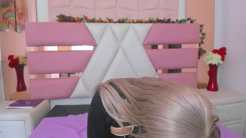 KattyJener online show from 9, 4, 2026