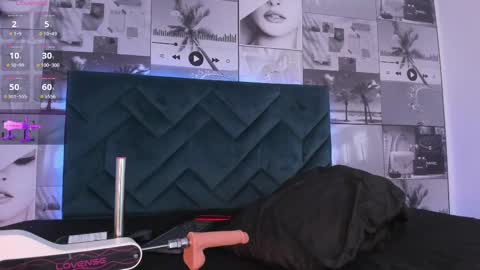 Snapshot of kattyleblanc_ chatting on 3, 3, 2025 kattyleblanc_ online show from 3, 3, 2025