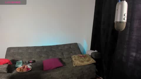 I m Katty  online show from 14, 10, 2025