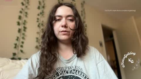 Snapshot of katxxgolding chatting on 27, 4, 2026 Princesse Kat online show from 27, 4, 2026