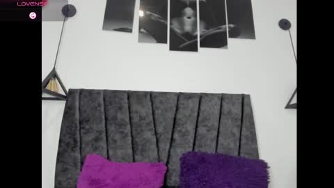 katy_sweet_milk online show from 12, 9, 2025