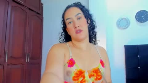 KATYAJHONSS online show from 23, 2, 2025