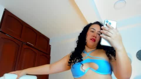 Snapshot of katyajhonss chatting on 20, 4, 2026 KATYAJHONSS online show from 20, 4, 2026