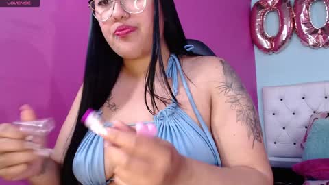 Katy and Natha online show from 4, 1, 2025