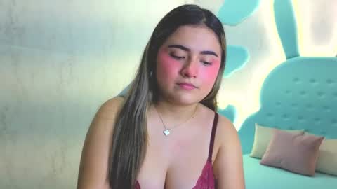 KatyBlondee  online show from 12, 1, 2026