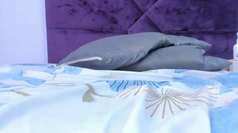 KATY online show from 5, 1, 2025