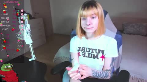 Kira-chan  online show from 31, 1, 2025