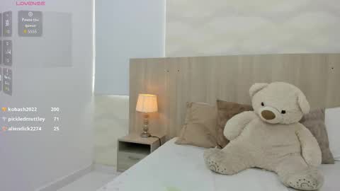   online show from 25, 9, 2025