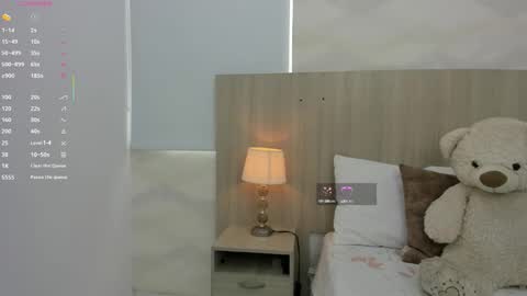   online show from 12, 10, 2025