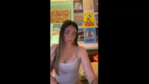 Snapshot of kaybabyx4 chatting on 11, 4, 2026 Kay online show from 11, 4, 2026