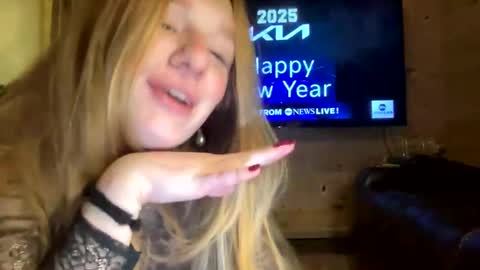 Kaybrookee online show from 1, 1, 2025