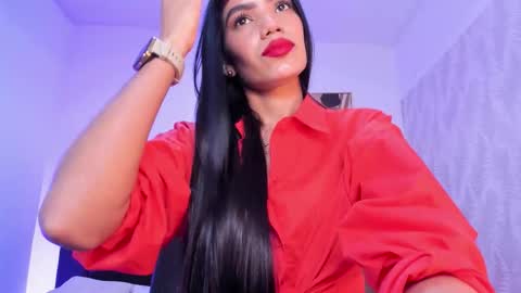 Kayla  online show from 26, 11, 2025