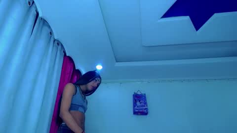 kayla_sexx online show from 8, 5, 2026