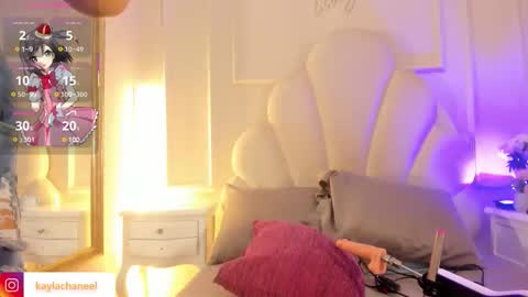 kaylachannell online show from 22, 12, 2025