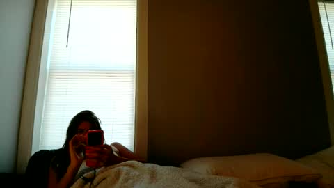 kaylaelizabeth97 online show from 9, 2, 2026